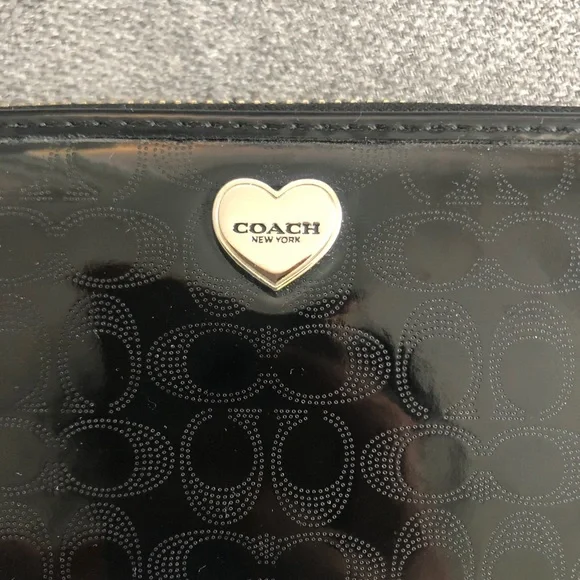 NWOT Coach Wallet - Picture 4 of 5
